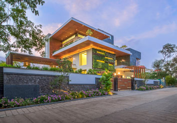 Bungalow For Mr.Iqbal Singh Residential - Space Craft Associates